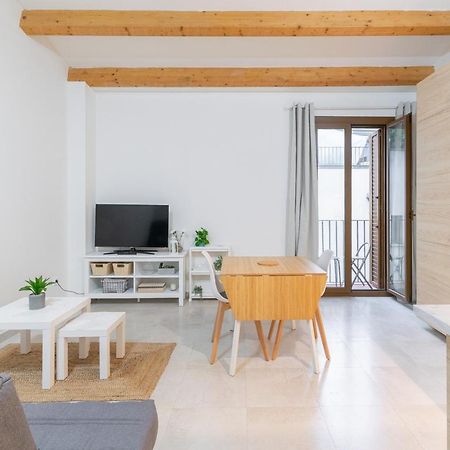 Nice City Center Apartment Vilanova i la Geltru Bagian luar foto